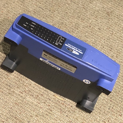 LINKSYS BEFVP41 Cable/DSL VPN Router w/ Power Cord WAN + 4x 10/100Mbps LAN Ports - Picture 3 of 6