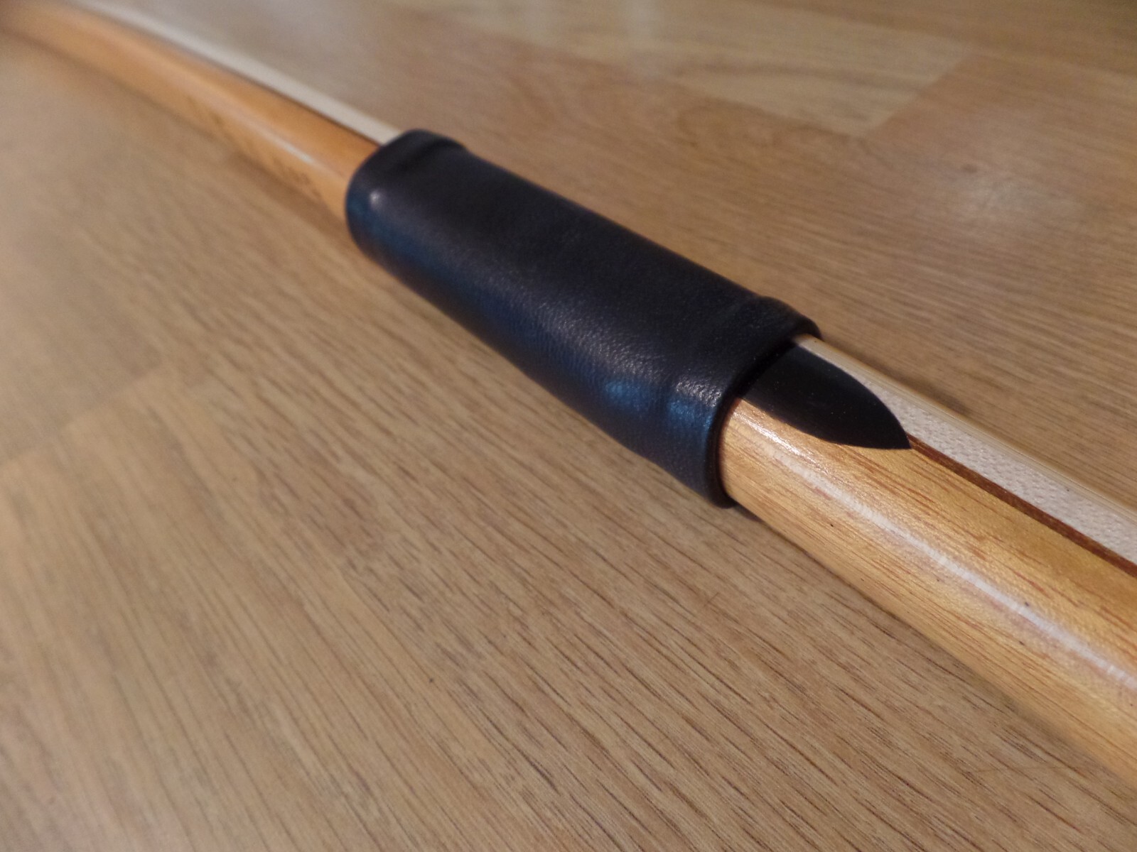 English longbow 6328" osage orange,ipe,maple,bamboo, horn nocks bow