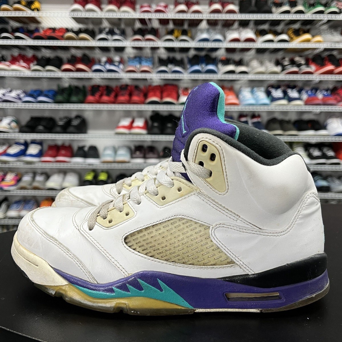 Nike Air Jordan 5 Retro Grape 2013 138027-108 Men's Size 9 No