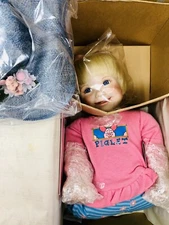 NIB Peek-a-Boo Piglet Porcelain Doll Ashton Drake Disney Pooh And Friends Coll.