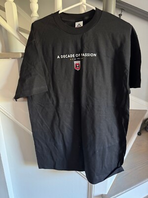 DC United T Shirt Men's L Black Short Sleeve 1996 - A Decade of Passion