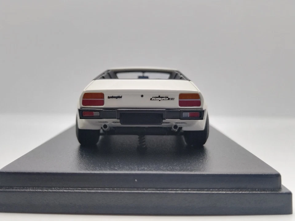 LOOKSMART 1/43 Lamborghini Jalpa 1981. Limited 10/49. Extremely Rare!  - Image 4 of 4