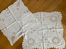 2 x Richelieu Tischdecke / Handarbeit