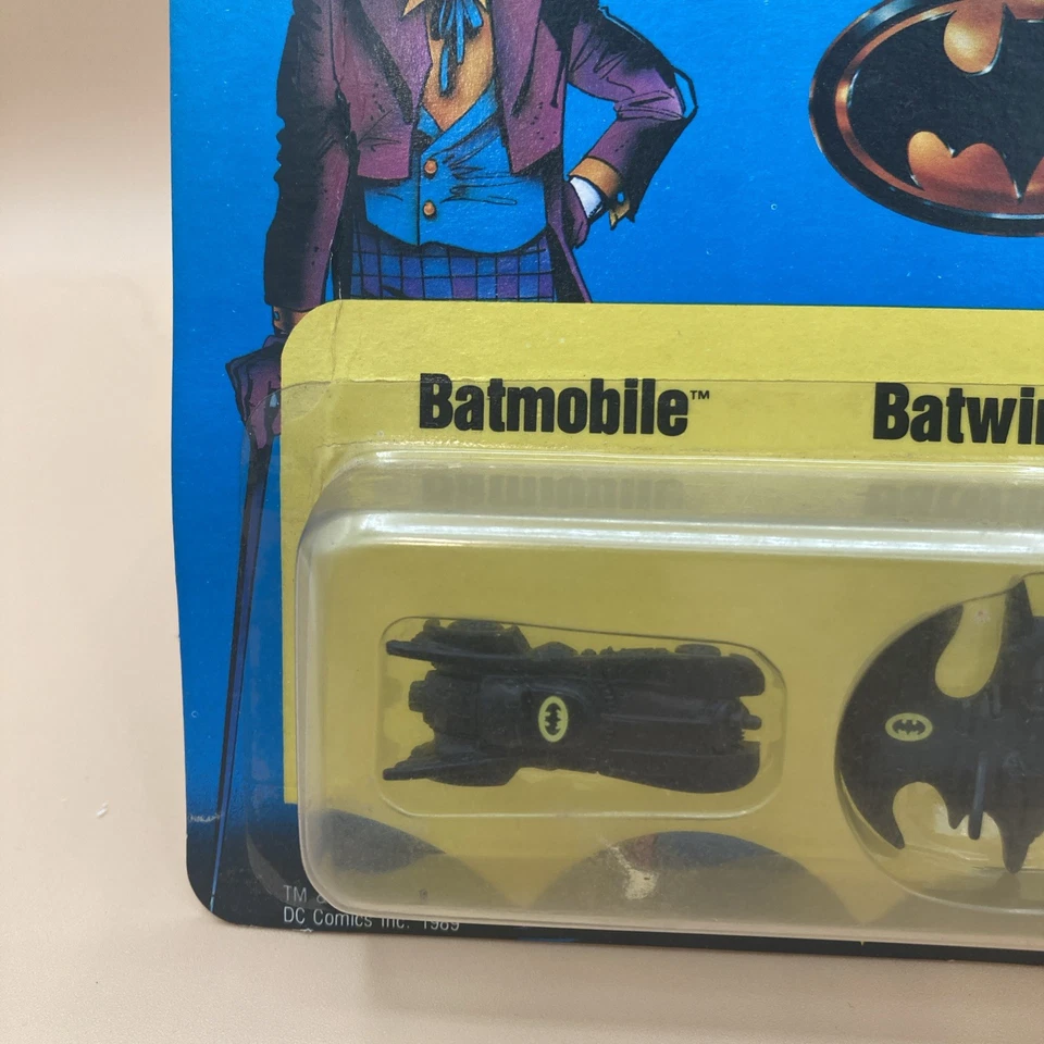 1989 Batman Ertl Micro Diecast Vehicle Set Batmobile, Batwing, Joker Van Sealed - Image 2 of 4