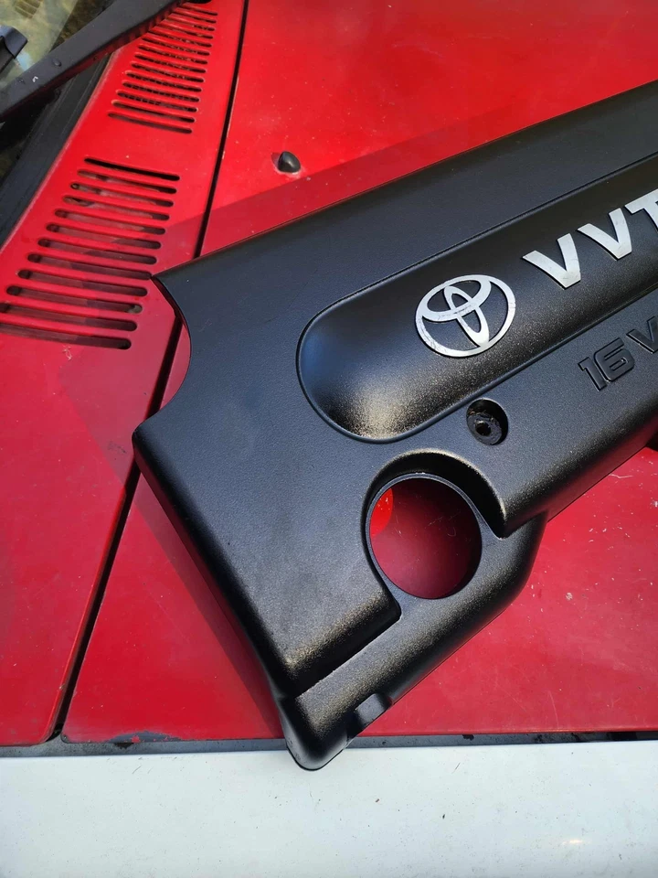 2002-2010 Scion XB OEM Black Engine Cover 2.4L/2AZFE Part #12601-28190 - Image 2 of 4