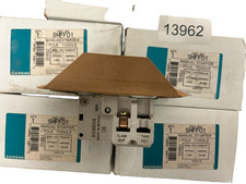 Siemens SMFFO1 Manual Starter 1 Pole Toggle/ Lot of 5