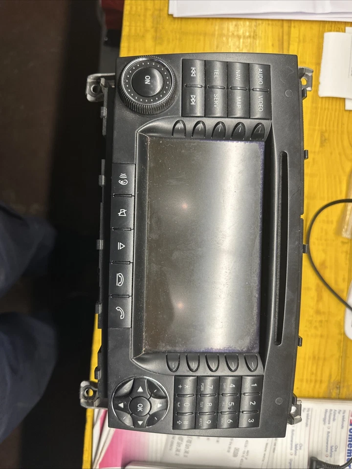Autoradio Navigatore Display Mercedes Cls Classe E W211 Originale - Immagine 2 di 4
