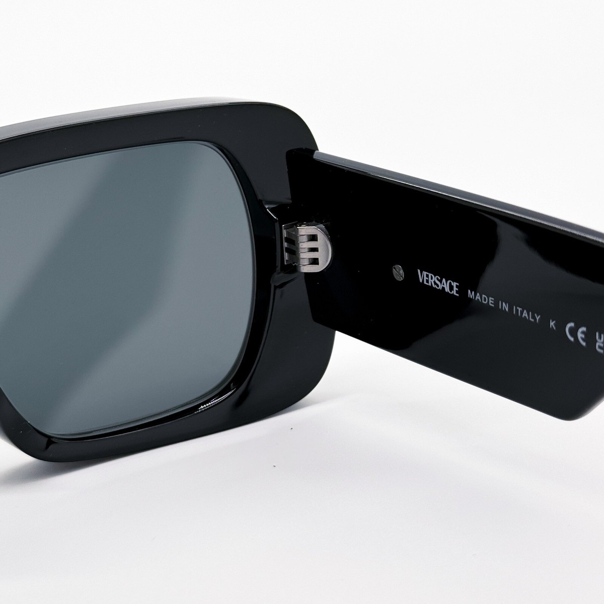 NEW VERSACE VE4473U GB1/87 WOMEN SQUARE SUNGLASSES VERSACE MOD 4473U GB1/87 Versace VE 4473U Sunglasses | FREE Shipping - Go-Optic.com main image 4