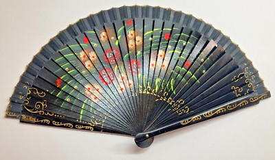 Beautiful Vintage Oriental Asian Hand Painted Decorative Wall Art Fan
