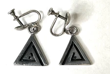 1970s LAWRENCE SAUFKIE Hopi Sterling Silver EARRINGS 3/4 inch Petit 6 grams