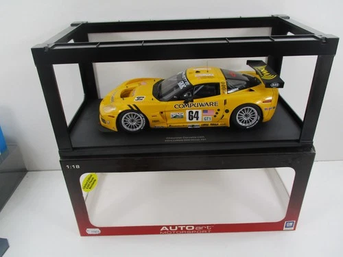 80504-CHEVROLET CORVETTE C6R #64 WINNER LE MANS 2005 AUTO ART 1/18