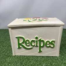 Vintage 1985 FTD Plastic Floral Recipe Box Kitchen USA 6x3.75x4" tall