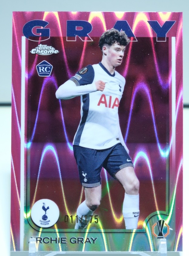 Archie Gray 2024-25 Topps Chrome UCC Neon Pink Raywave Refractor 011/175 RC #170