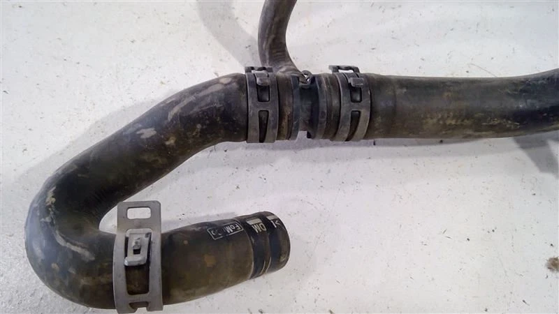 Tubo de manguera de radiador Ford Transit 250 2018-2021 OEM CC118286BC Foto 4 de 4