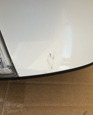 2011 - 2013 INFINITI QX56 LEFT DRIVER SIDE MIRROR W/ CAMERA WHITE