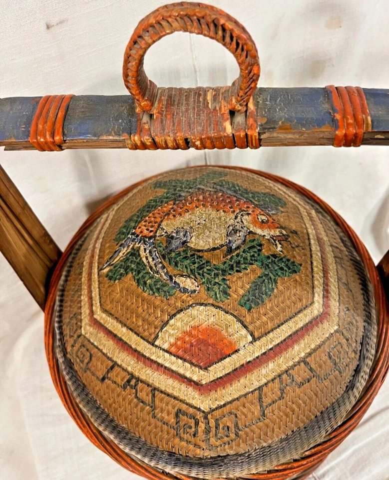 Antique Handmade Chinese Bamboo Wedding Basket, Great Orig Paint, ca. 1880-1920s - Image 4 of 4