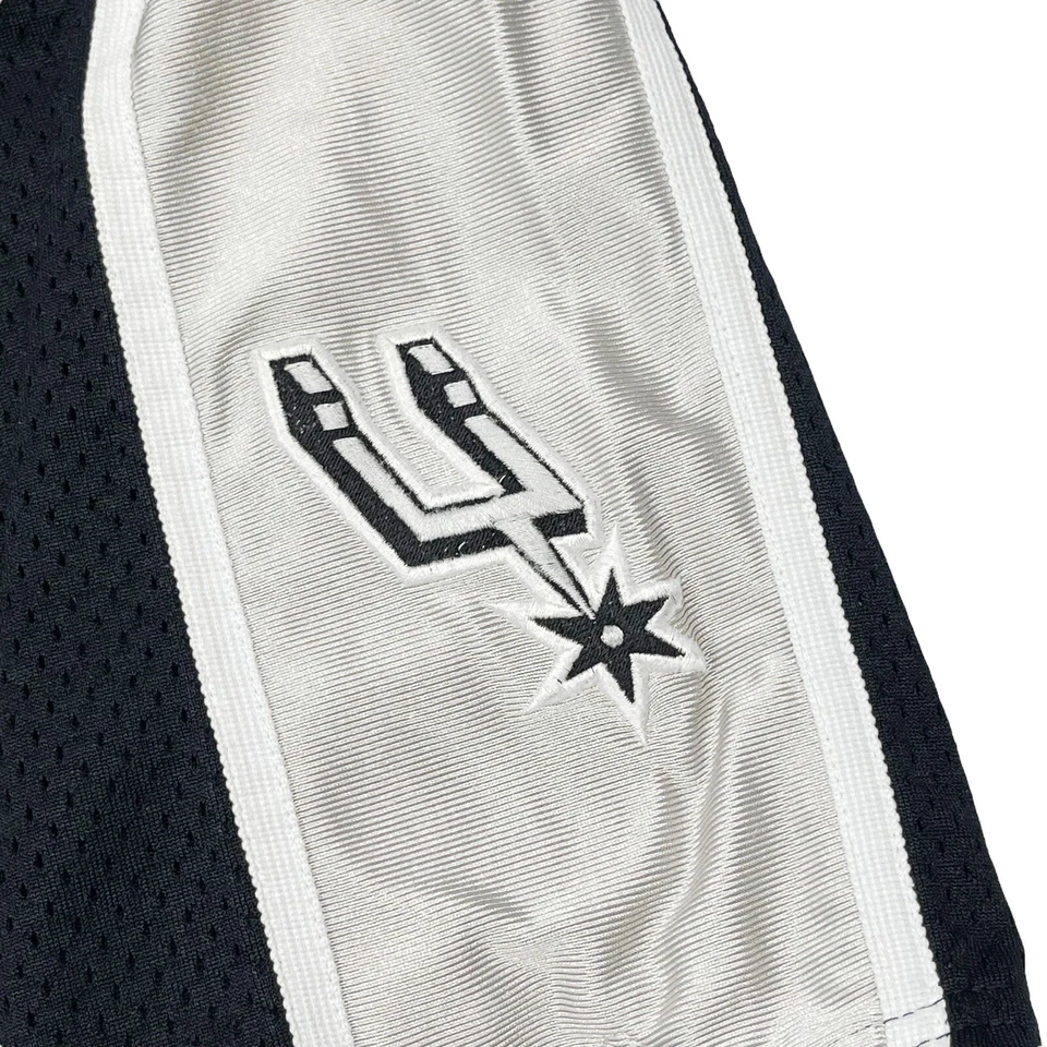 VTG RARE 90's Authentic Nike San Antonio Spurs NBA Basketball Shorts SZ 34 - Image 2 of 4