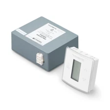 Dometic 3316230.700 (3316230.000), OEM CT Single Zone Thermostat, White