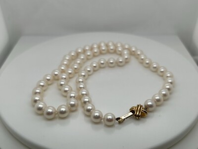 Tiffany & Co X Clasp 7-7.5mm 18k Yellow Gold & Cultured Pearl 18