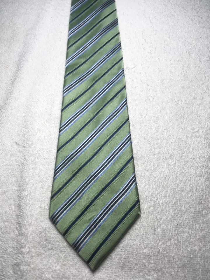 CORBATA HOMBRE TOMMY HILFIGER VERDE CON RAYAS AZULES 3,75 X 61 Foto 2 de 4