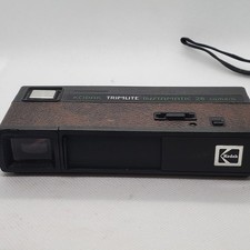Kodak TRIMLITE Instamatic 28 Camera - Untested