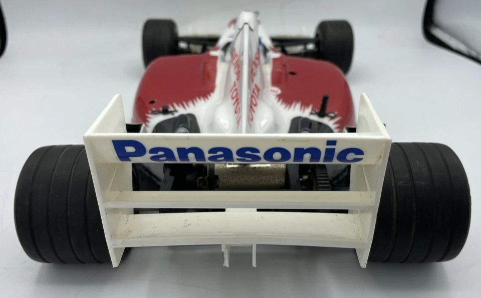 Per parti di ricambio TAMIYA F103 Toyota F1? scocca con motore ed ESC - Immagine 4 di 4