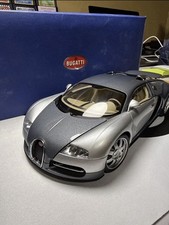 Autoart 1/18 Scale Bugatti EB 16.4 Veyron Supercar 70902 (Grey/Grey) NIB