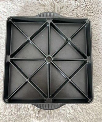 Nordic Ware Mini Scone Pan 16-Scone Square Nonstick Aluminum Gray MPN 14024