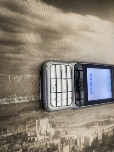 Nokia 3230 (Unlocked) Mobile Phone Sand Color - Picture 6 of 9
