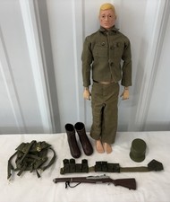 VINTAGE GI JOE HASBRO BLONDE HAIR 1964 Made In USA TM Scar Hat Boots Belt Bpack
