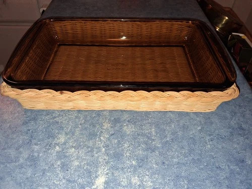 Vintage Pyrex Corning Baking Casserole Dish 232 Brown Amber 28x18x4cm W/Wicker!