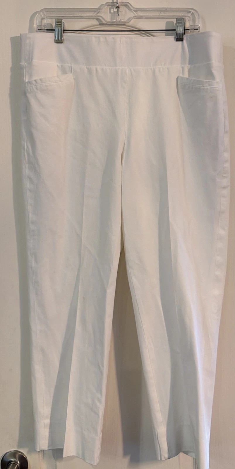Soft Surroundings White Pull On Crop Pants Slimming Waist Panel-Size L
Opens in a new window or tab