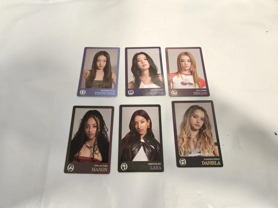 Signed KATSEYE SIS Soft is Strong LP Purple Vinyl Insert Autographed Auto Foto 4 de 4