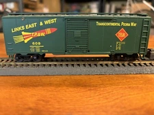 Bachmann HO TP&W " TRANSCONTINENTAL PEORIA WAY "  40’ BOX CAR Not In Box