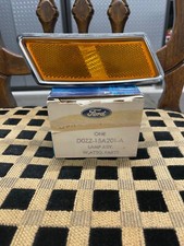 1970 Ford Mustang Passanger Front Side Marker Light Nos 1970 Ford Mustang Passanger Front Side Marker Light Nos
