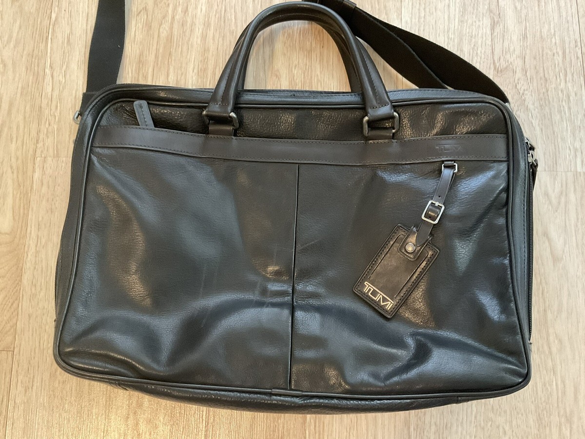 トゥミ 69730HKO ダブルジップレザーブリーフケース Tumi Business Bag 69730HKO Berwick Double Zip Leather Black