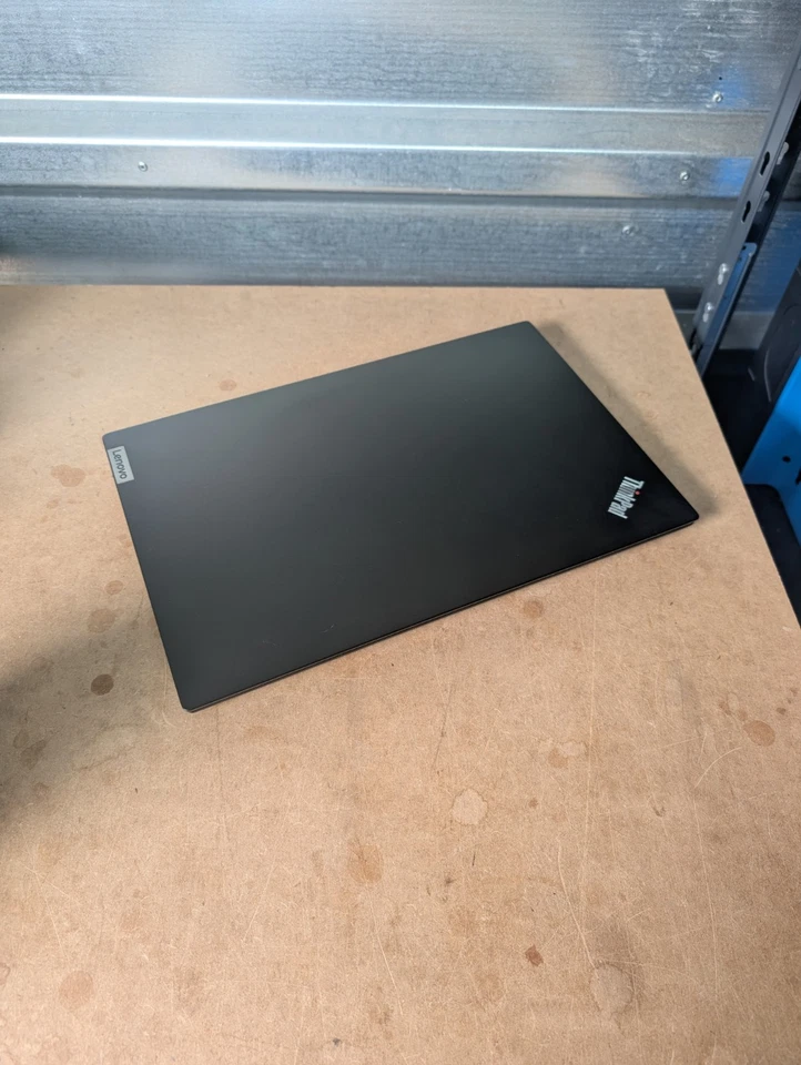 Lenovo ThinkPad E15 G2 · Ryzen 5 4500U · 16GB · 256GB, Foto 4 von 5
