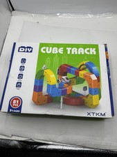 Pista Cubo Fai da Te - 81 Pezzi - Set Pista Treno Elettrica, Pista Treno Giocattolo da Costruzione