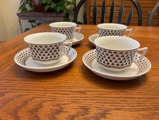 VTG Adams Cups & Saucers “Sharon” English Ironstone England (4 cups & 4 saucers)