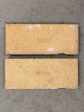 Rayburn Fire Bricks - Nouvelle Supreme - Side Bricks - Pair 16272