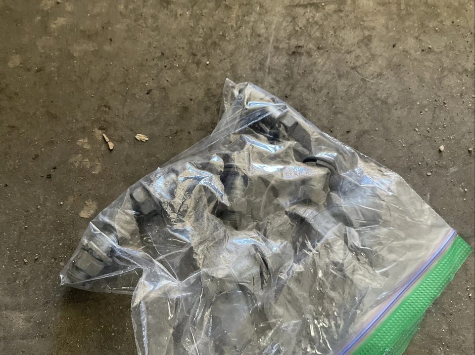 03-07 Infiniti G35 Nissan 350z eje trasero izquierdo CV (para piezas) 39601-AM600 Foto 4 de 4