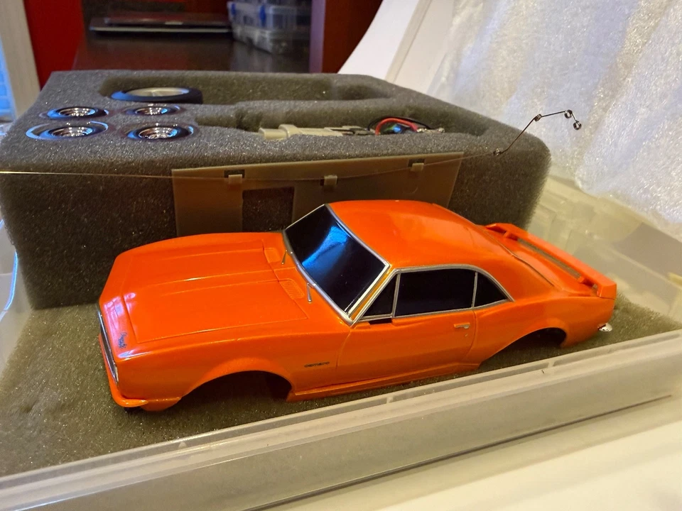 SUPER RARE XMODS ORANGE CAMARO - DISPLAY CAR, GREAT CONDITION, READ LISTING - Image 2 of 4