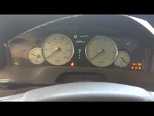 Speedometer Cluster 140 MPH With Information Center Fits 06 300 53382