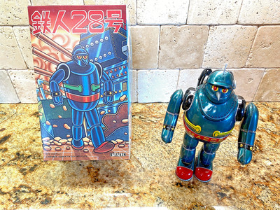 Osaka Billiken Tetsujin 28 Gigantor 9'' Tin Wind-Up Green Robot w/ Box  WORKS !