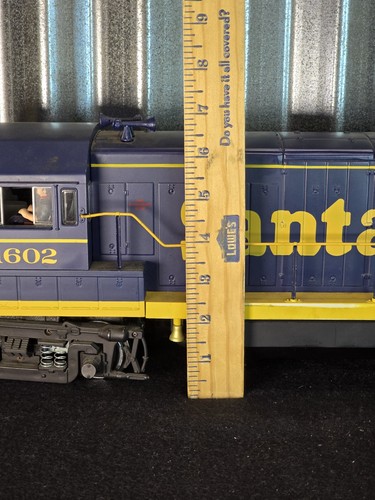 Aristo-Craft Trains G Scale GE U25-B Diesel Locomotive - Santa Fe #1602 Classic! - Picture 11 of 20