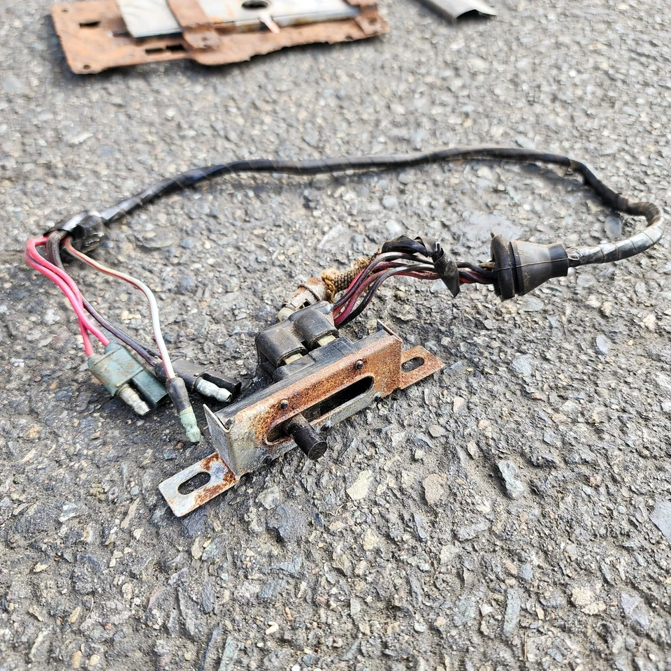 1962-65 Fairlane1962-64 Galaxie Monterey Ford Mercury Console Parts Shift Plate - Image 3 of 4