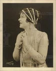 Press Photo Soprano Singer Marion Claire in "Tales of Hoffman" - kfz04507