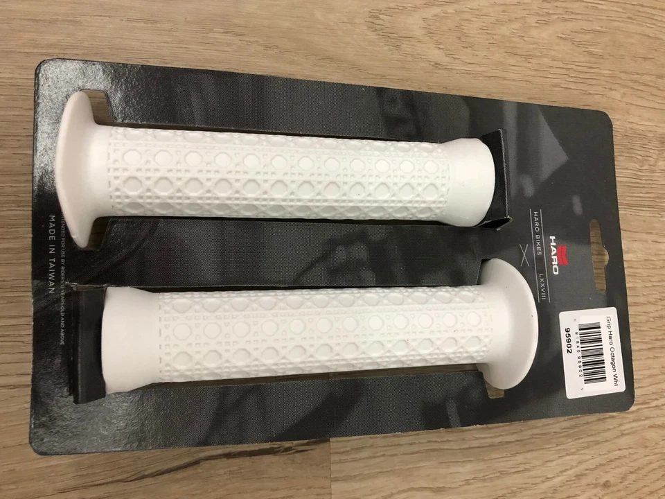 New BMX Grip Set Haro Octagon White Colour - Image 4 of 4
