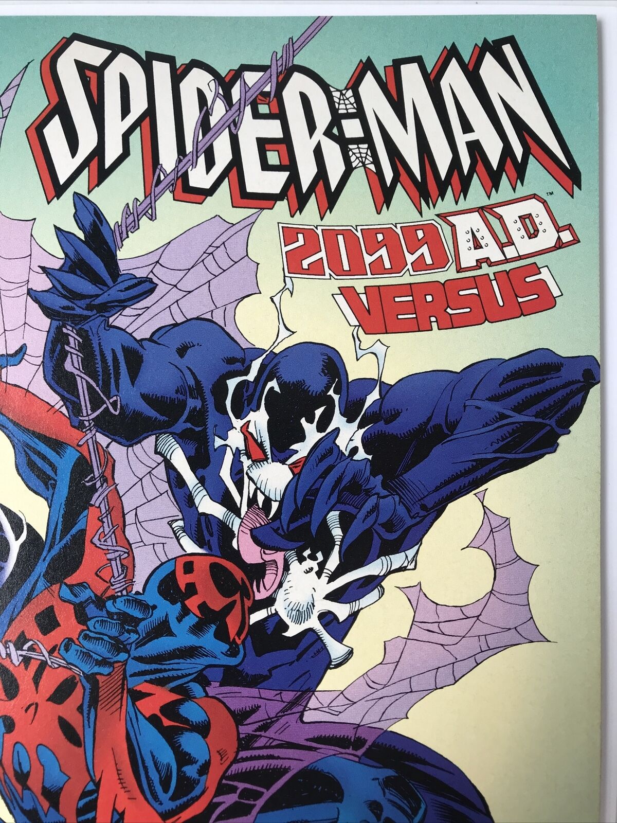 Lot of 2 - SPIDER-MAN 2099 #38 RARE HTF VARIANT VENOM & #39 1995