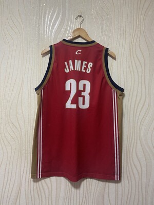 CLEVELAND CAVALIERS LEBRON JAMES #23 BASKETBALL CHAMPION SHIRT